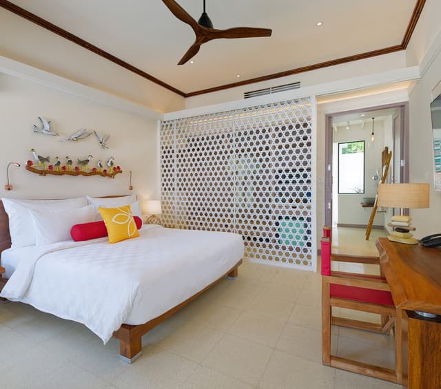 Deluxe beach villa