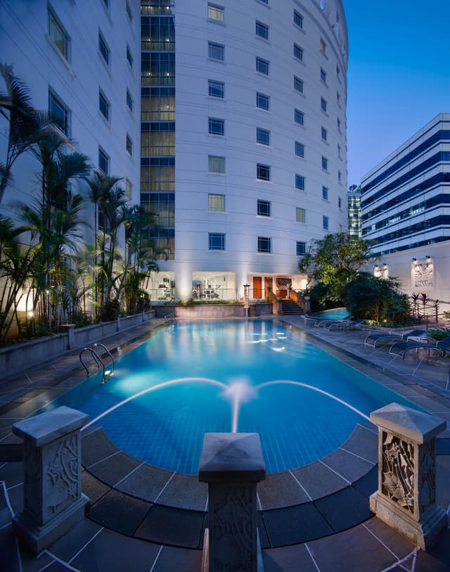 Pool