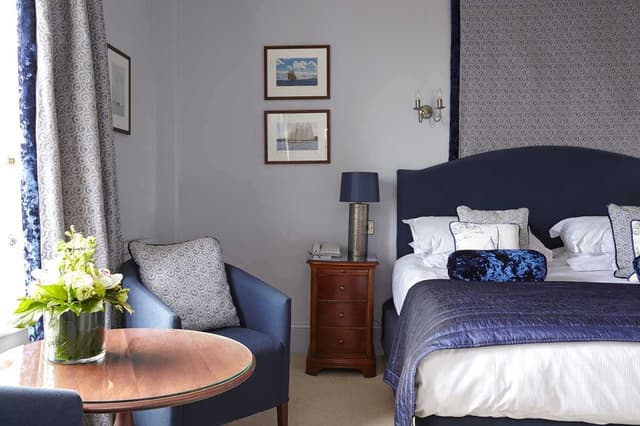 6 nights Outer Hebrides & Inverness twin centre