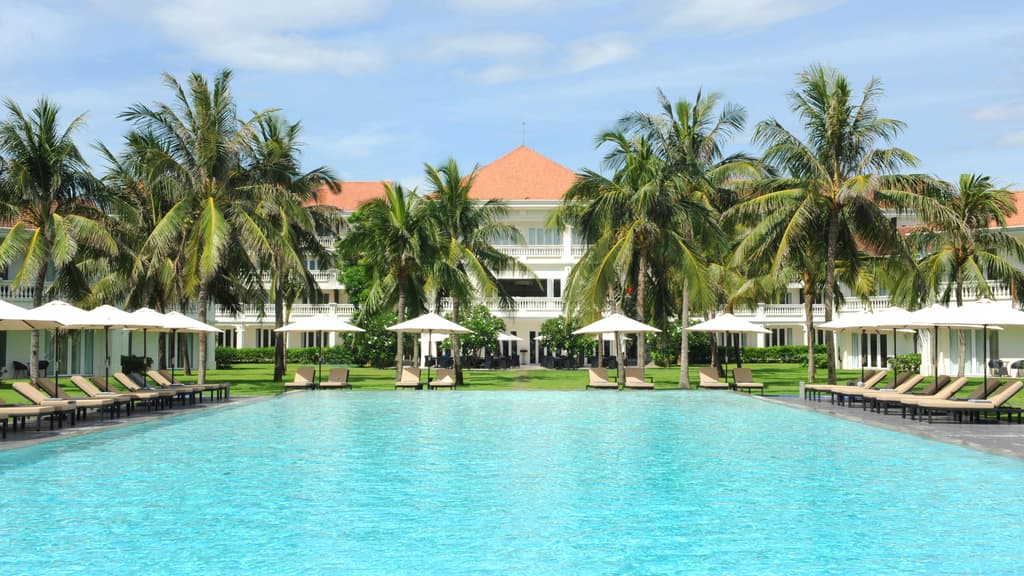 Vietnam City & Beach