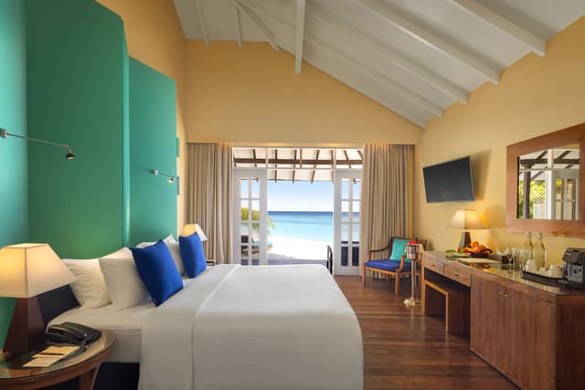 Adaaran Select Meedhupparu & Prestige Water Villas