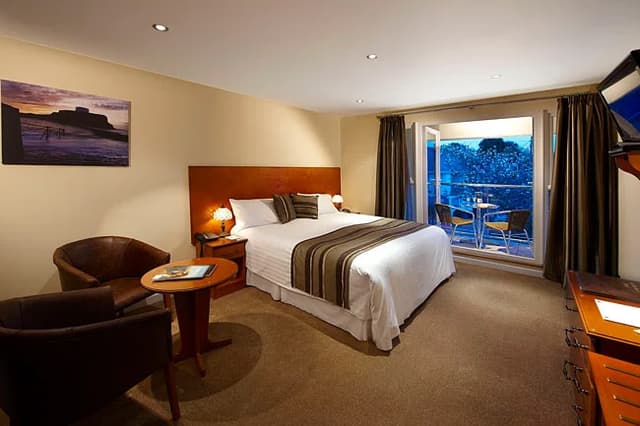 Poolside deluxe room
