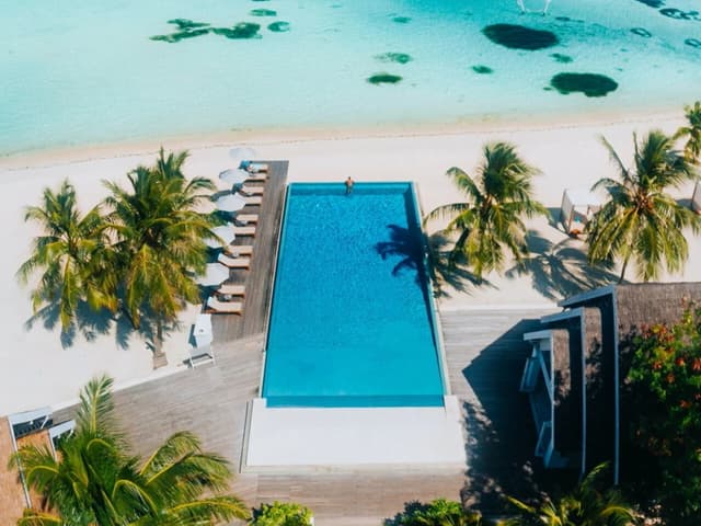 LUX* South Ari Atoll, Maldives