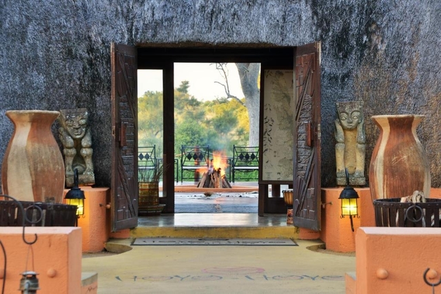 Hoyo Hoyo Safari Lodge